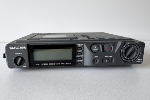 I00262_Tascam_DA-P1