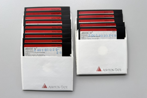 I00240_dBASE_IV