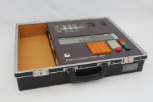Poly-Computer_880